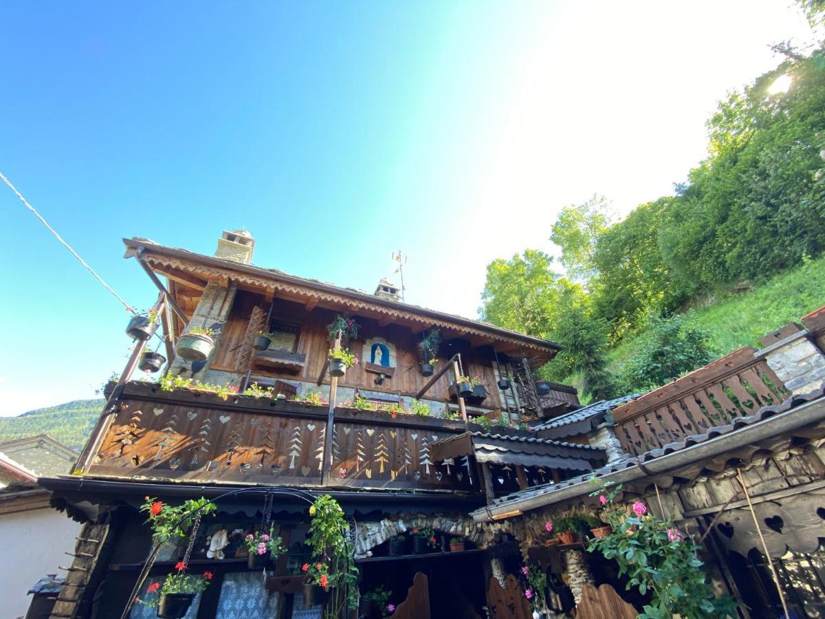 La Maison De Julie Pré-Saint-Didier Exterior foto